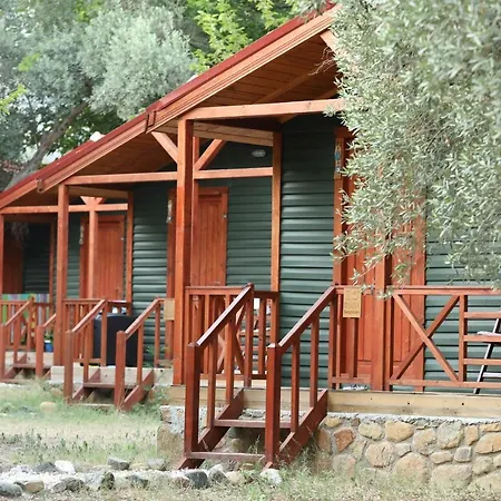 Eden Bungalows&beach Resort